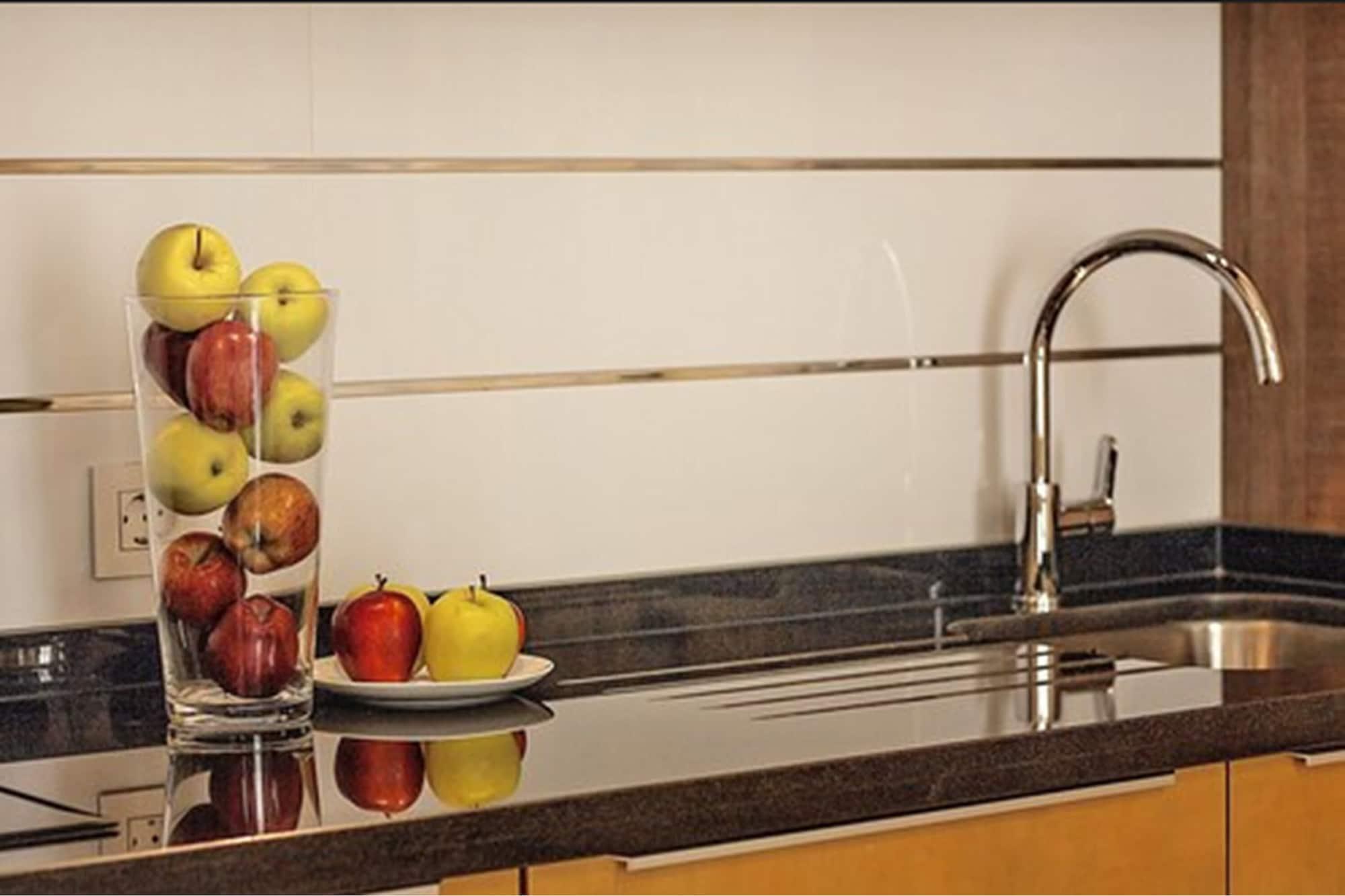 Apartamentos Suites Oficentro Deluxe Málaga Buitenkant foto