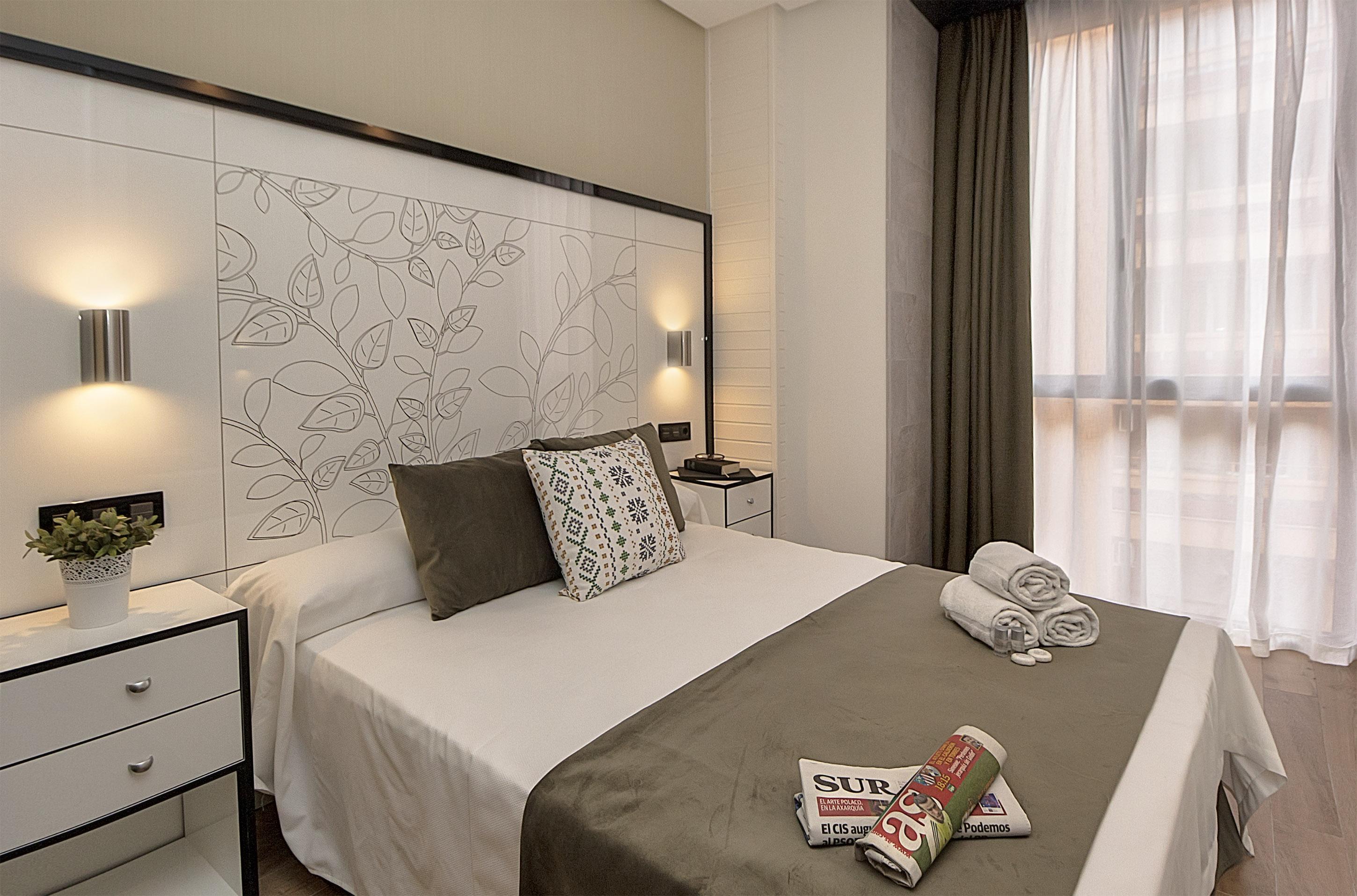 Apartamentos Suites Oficentro Deluxe Málaga Buitenkant foto