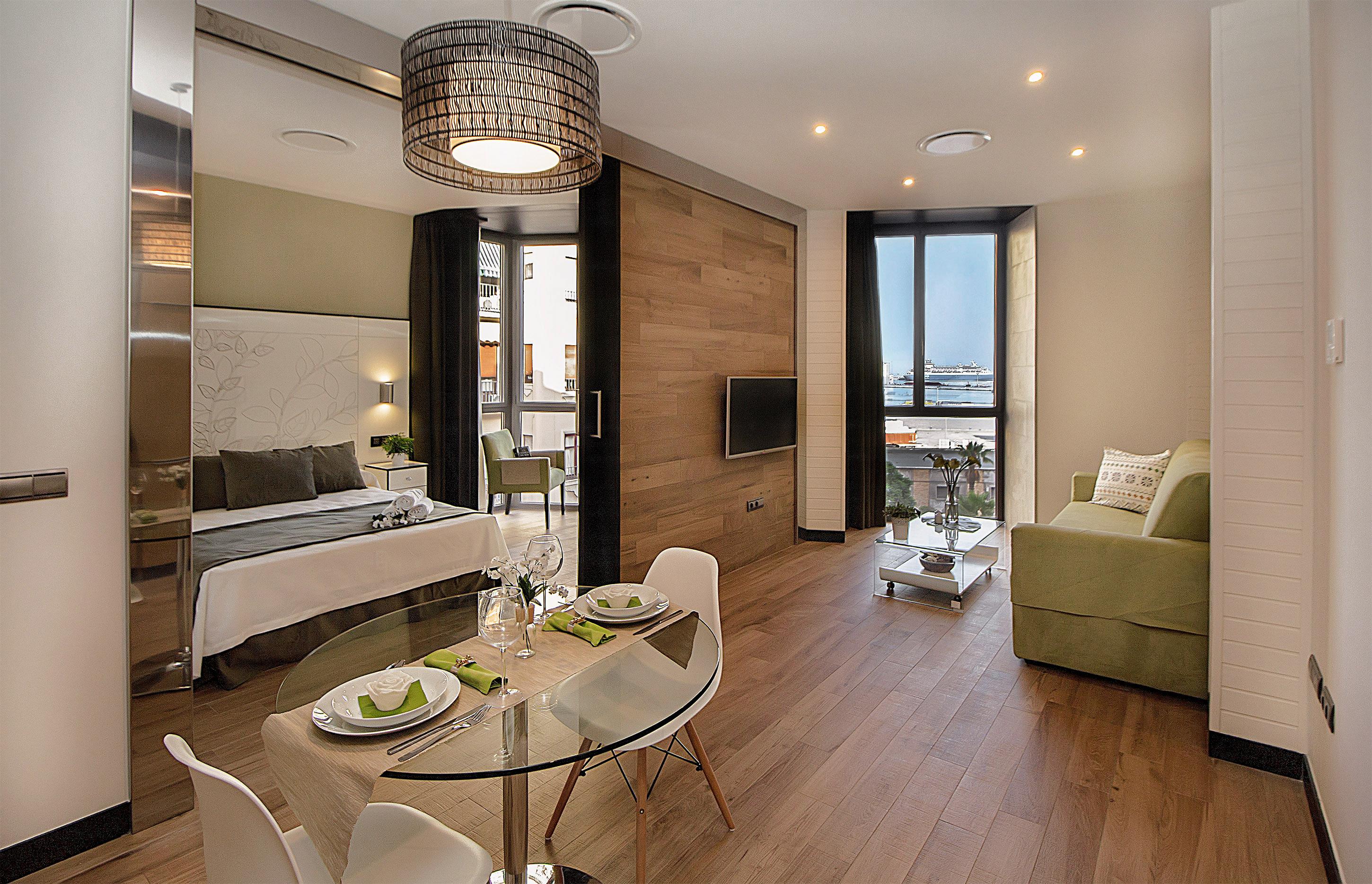 Apartamentos Suites Oficentro Deluxe Málaga Buitenkant foto
